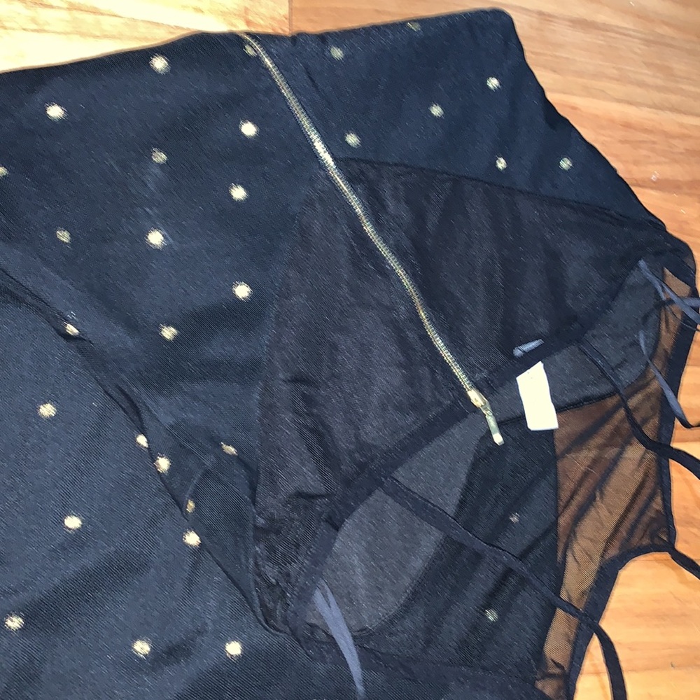 Dress - Picture 3 of 5
